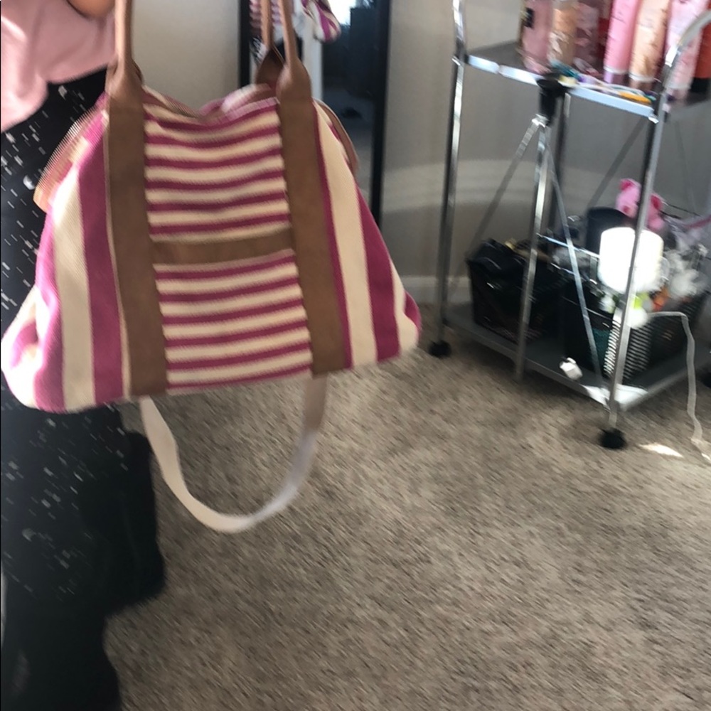 Purse - Picture 2 of 3